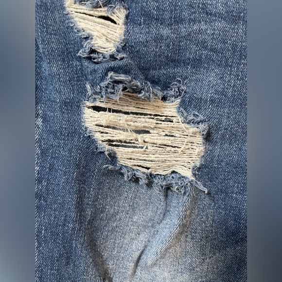 KanCan Medium Wash Distressed Crop Raw Hem Button Front Skinny Jeans Size 15/31 - Picture 5 of 12